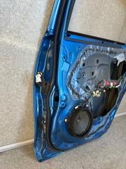Дверь задняя правая PRIUS C/AQUA 11-14