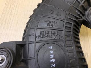 Патрубок интеркулера правый TIGUAN 08-17 2012 2.0 CCTA