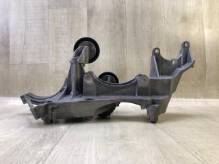 Кронштейн генератора JETTA USA 10-17 2.5