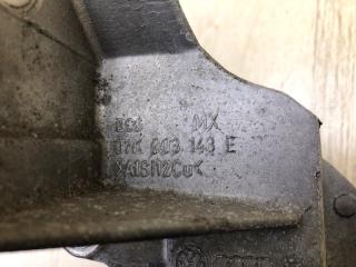 Кронштейн генератора JETTA USA 10-17 2.5