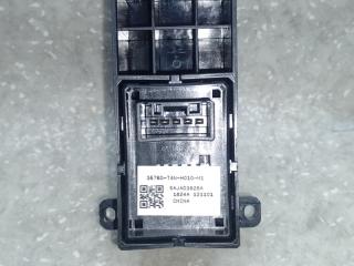 Кнопка стеклоподъемника задняя HONDA HRV 14-22