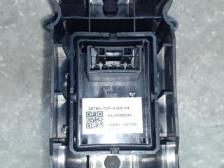 Кнопка стеклоподъемника передняя правая HONDA HRV 14-22