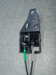 Замок двери задний левый RAV4 05-12