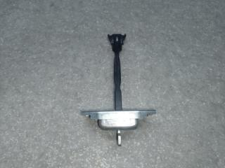 Ограничитель двери задний правый RAV4 05-12