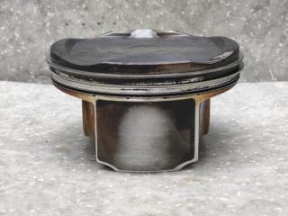 Поршень ES350 06-12