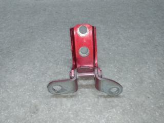 Петля двери нижняя задняя правая PRIUS 16-