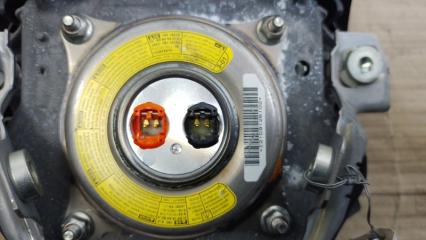Подушка безопасности в руль IS250/350 05-13 2010 Седан 2.5
