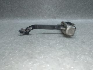 Ограничитель двери задний TOYOTA CAMRY 50 12-15