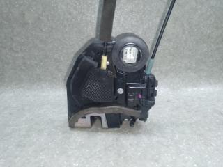 Замок двери задний левый PRIUS PLUS 11-14