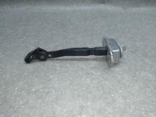 Ограничитель двери передний NISSAN TIIDA/VERSA C11 04-11