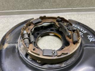 Тормозной механизм задний правый NISSAN JUKE 10-19