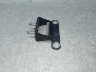 Петля крышки багажника левая KIA SORENTO UM 14- 2.4 G4KJ