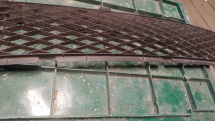 Решетка переднего бампера MAZDA 6 GG 02-07