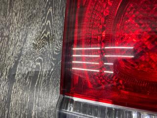 Фонарь внутренний задний левый LAND CRUISER 200 08-21