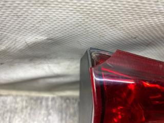 Фонарь внутренний задний левый LAND CRUISER 200 08-21