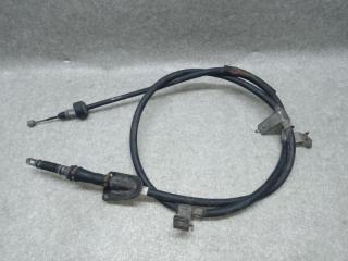 Трос стояночного тормоза правый KIA SORENTO UM 14- 2017