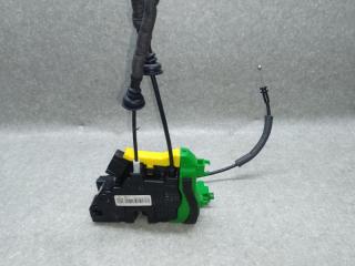 Замок двери передний правый KIA SORENTO UM 14- 2.4 G4KJ