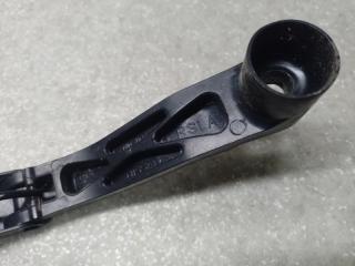 Поводок стеклоочистителя передний правый NISSAN X-TRAIL/ROGUE T32 13-20 2.5 QR25DE