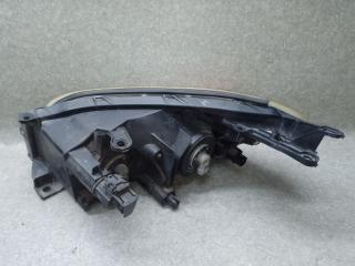 Фара правая RAV4 05-12 2006 2.4 2AZFE