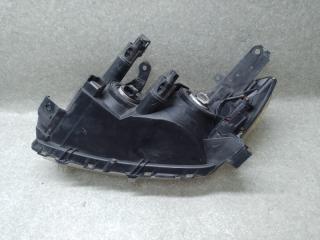 Фара правая RAV4 05-12 2006 2.4 2AZFE