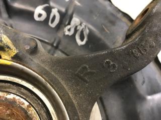 Кулак поворотный правый SOLARA 03-09 COUPE 2.4 2AZFE