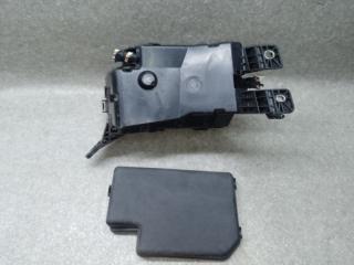 Блок предохранителей моторный отсек правый RAV4 05-12 2006 2.4 2AZFE