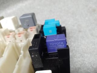 Блок предохранителей салон RAV4 05-12 2006 2.4 2AZFE