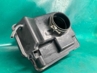 Резонатор воздушного фильтра AVALON 05-12 2006 3.5 2GR-FE