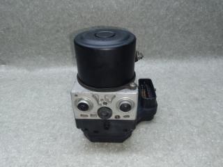 Блок ABS RAV4 05-12 2006 2.4 2AZFE