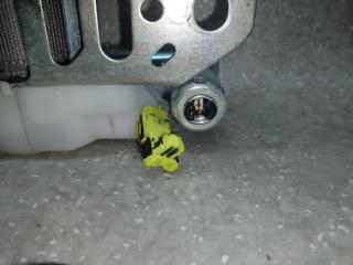 Ремень безопасности передний правый RAV4 05-12 2006 2.4 2AZFE