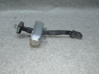 Ограничитель двери передний правый TOYOTA RAV4 05-12 2.4 2AZFE