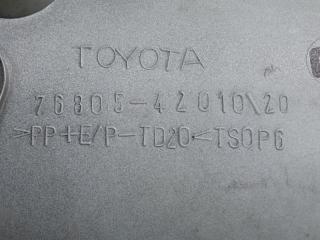 Накладка крышки багажника правая RAV4 05-12 2006 2.4 2AZFE