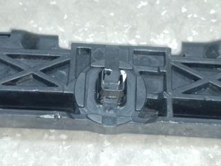 Кронштейн заднего бампера правый TOYOTA RAV4 05-12 2.4 2AZFE