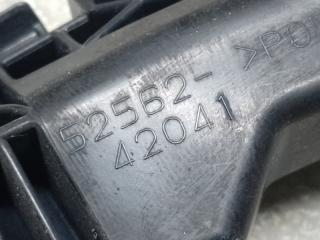 Кронштейн заднего бампера правый TOYOTA RAV4 05-12 2.4 2AZFE