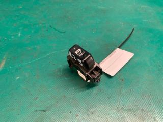 Кнопка центрального замка передняя правая TOYOTA AVALON 05-12 2006