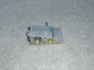 Клапан кондиционера JOURNEY 08-20 2008 3.5 EGF