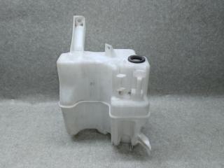 Бачок омывателя передний PRIUS - 30 09-17 2011 XW30 1.8 2ZRFXE