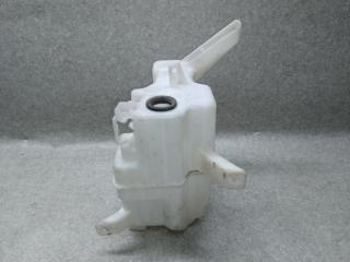 Бачок омывателя передний TOYOTA PRIUS - 30 09-17 XW30 1.8 2ZRFXE