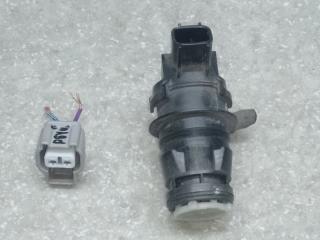 Насос омывателя стекла задний PRIUS - 30 09-17 2011 XW30 1.8 2ZRFXE