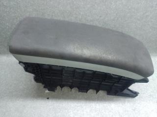 Подлокотник PRIUS - 30 09-17 2011 XW30 1.8 2ZRFXE