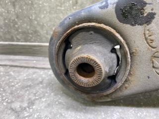 Рычаг передней подвески нижний правый HYUNDAI ACCENT RB 10- ХЭТЧБЭК 1.6 G4FD