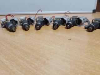 Форсунка топливная INFINITI M35/M45 04-10