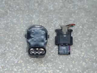 Датчик парктроника передний A5 07-17