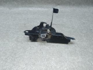 Замок капота TOYOTA PRIUS 16- 1.8 2ZRFXE
