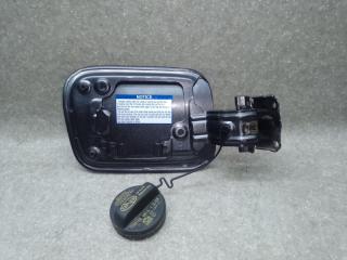 Лючок топливного бака PRIUS 16- 2017 1.8 2ZRFXE