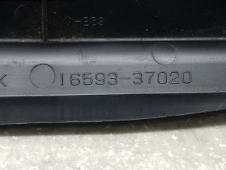 Дефлектор радиатора правый TOYOTA PRIUS 16- 1.8 2ZRFXE