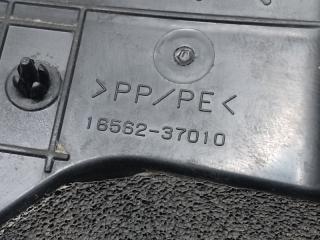 Дефлектор радиатора правый TOYOTA PRIUS 16- 1.8 2ZRFXE