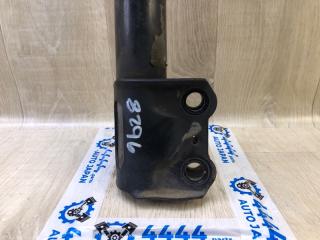 Амортизатор передний правый VENZA 09-16 2013 3.5 2GR-FE