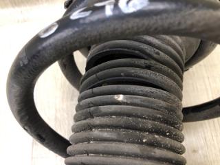 Амортизатор передний правый VENZA 09-16 2013 3.5 2GR-FE