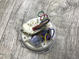 Мотор зеркала левый X-TRAIL/ROGUE T33 20- 2021 2.5 PR25DD